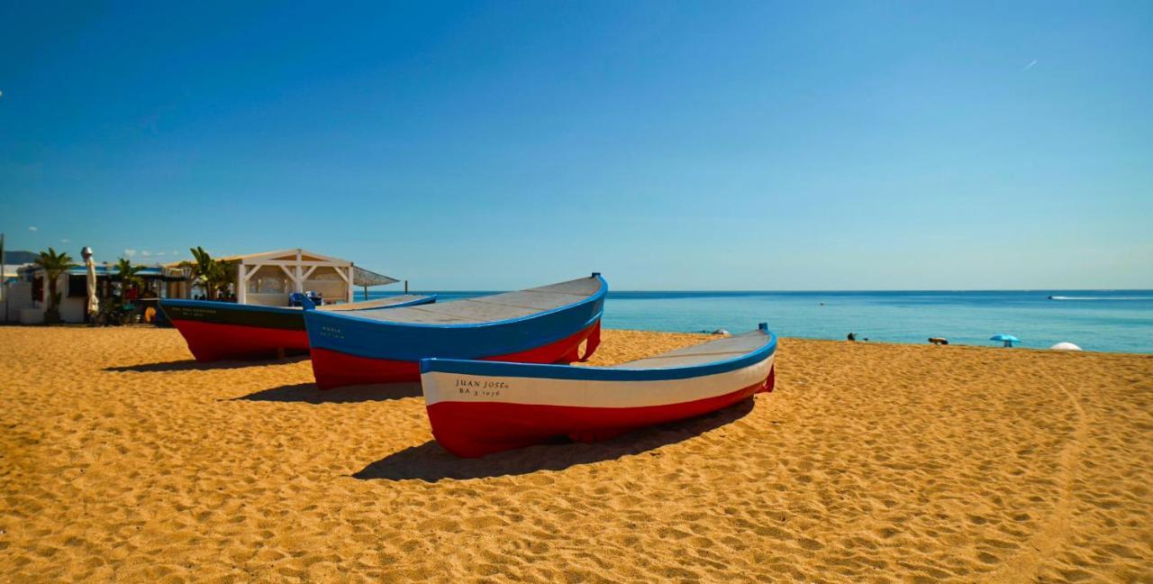 Can Mir بادالونا المظهر الخارجي الصورة